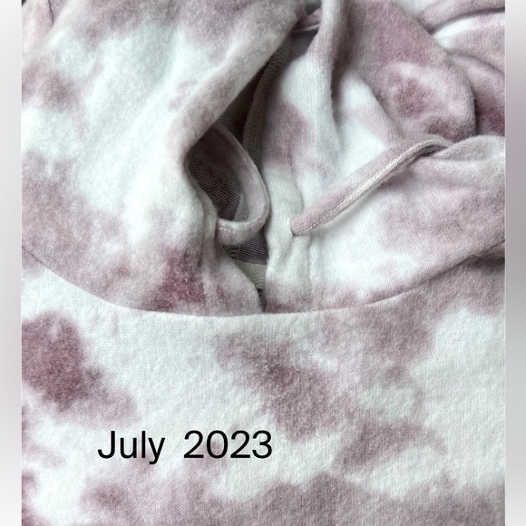 NWT 2LIV Wine Purple Tie Dye Hoodie - Picture 12 of 14